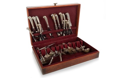 Lot 927 - CANTEEN OF STERLING SILVER CUTLERY