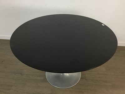 Lot 549 - MAURICE BURKE FOR ARKANA, TULIP TABLE AND FOUR MODEL 115 CHAIRS