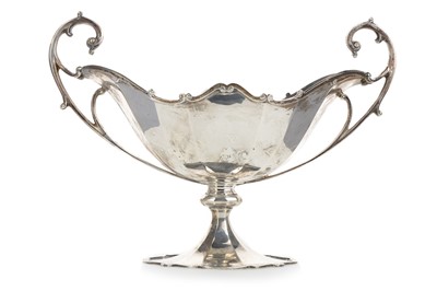 Lot 929 - GEORGE V SILVER CENTREPIECE BOWL