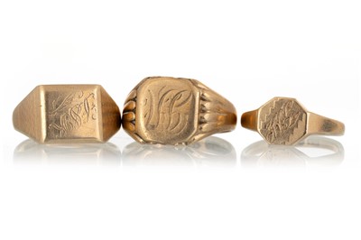 Lot 569 - THREE SIGNET RINGS