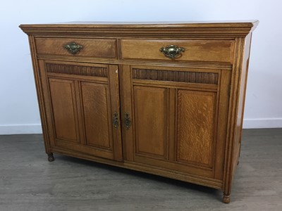 Lot 178 - OAK SIDEBOARD