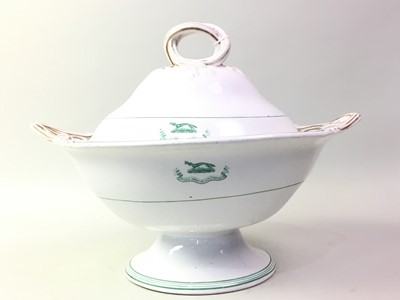 Lot 499 - VICTORIAN PART DINNER SERVICE