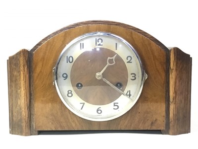 Lot 441 - TWO VINTAGE MANTEL CLOCKS