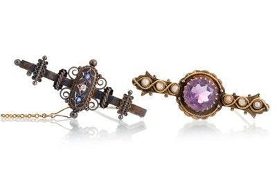 Lot 615 - TWO GEM SET BAR BROOCHES