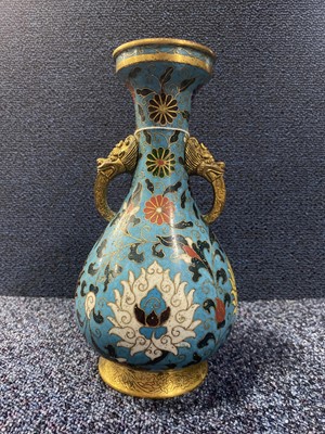 Lot 1387 - CHINESE CLOISONNE MING STYLE TWIN HANDLED VASE