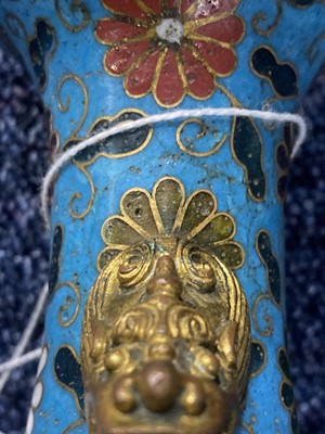 Lot 1387 - CHINESE CLOISONNE MING STYLE TWIN HANDLED VASE