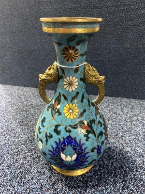 Lot 1387 - CHINESE CLOISONNE MING STYLE TWIN HANDLED VASE