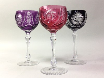 Lot 411 - SET OF SIX HARLEQUIN DRINKING GLASSES