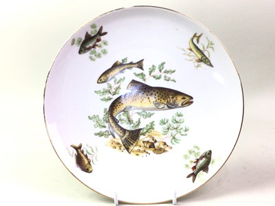 Lot 529 - GROUP OF FISH DESIGN PLATES