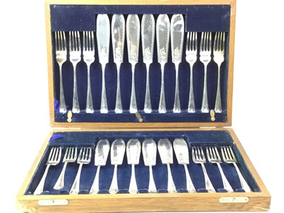 Lot 616 - SUITE OF SILVER PLATED FISH KNIVES AND FORKS IN AN OAK CANTEEN