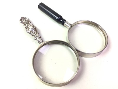 Lot 701 - SILVER HANDLED MAGNIFYING GLASS