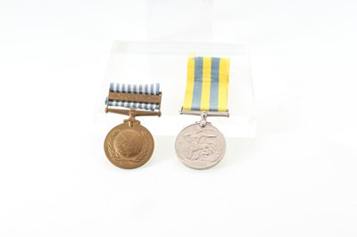 Lot 174 - KOREA MEDAL PAIR