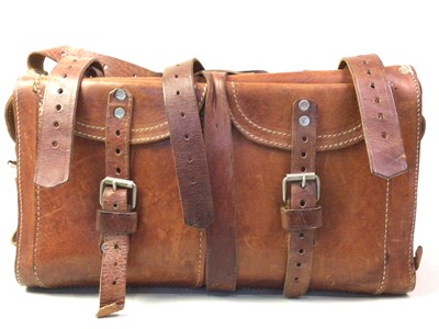 Lot 650 - BROWN LEATHER BAG