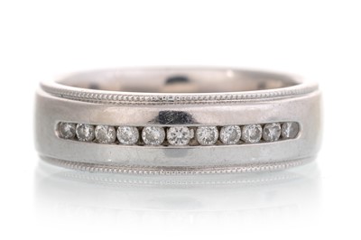 Lot 644 - DIAMOND WEDDING BAND