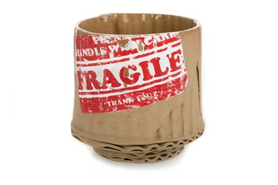 Lot 531 - TIM KOWALCZYK, 'FRAGILE' YUNOMI CUP