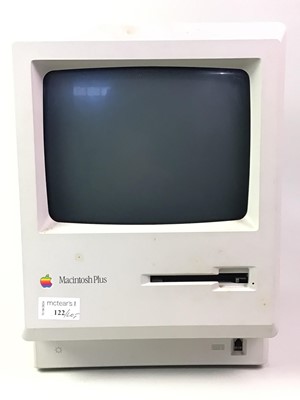 Lot 122 - APPLE MACINTOSH VINTAGE COMPUTER