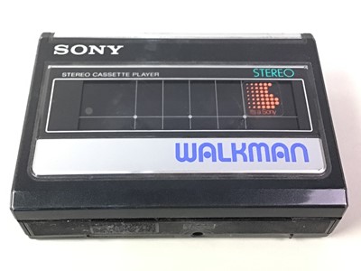 Lot 120 - SONY WALKMAN STEREO CASSETTE PLAYER