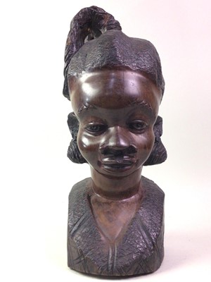 Lot 212 - AFRICAN HARDWOOD BUST