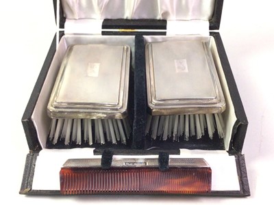 Lot 264 - SILVER VANITY SET