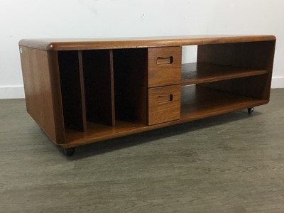 Lot 597 - MEREDEW, TEAK COFFEE TABLE / MEDIA UNIT