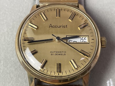 Lot 284 - GENTLEMAN'S ACCURIST AUTOMATIC WRIST WATCH