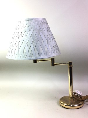 Lot 218 - GROUP OF TABLE LAMPS