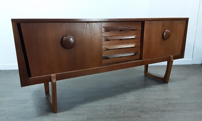 Lot 601 - ELLIOTS OF NEWBURY, TEAK SIDEBOARD