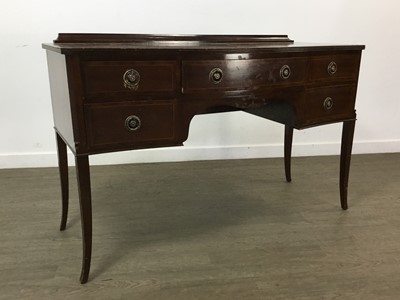 Lot 248 - REPRODUCTION MAHOGANY DRESSING TABLE