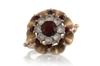 Lot GARNET AND DIAMOND CLUSTER RING