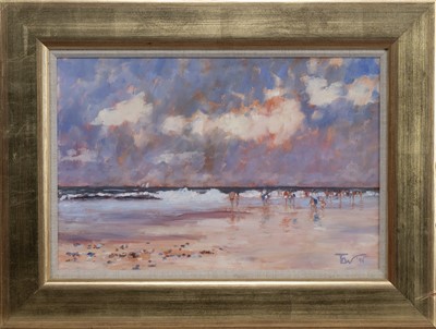 Lot 90 - * TOM WHITE