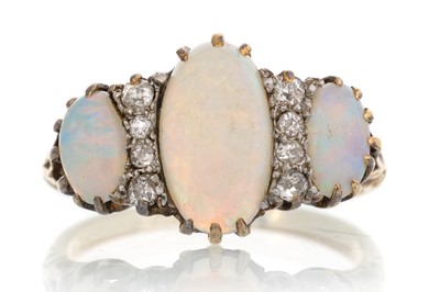 Lot 721 - OPAL AND DIAMOND RING