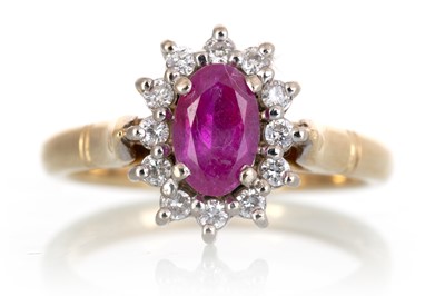 Lot 722 - RUBY AND DIAMOND CLUSTER RING