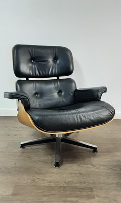 Lot 606 - AFTER CHARLES & RAY EAMES, MODEL 670-STYLE LOUNGE CHAIR AND OTTOMAN