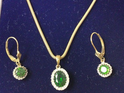 Lot 464 - GEM STONE AND DIAMOND PENDANT AND EARRINGS