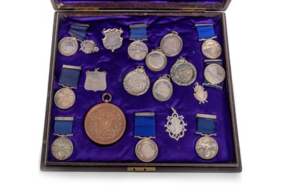 Lot 1719 - CURLING INTEREST, LARGE COLLECTION OF MEDALS