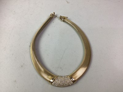 Lot 142 - VINTAGE CHRISTIAN DIOR GOLD PLATED CHOKER NECKLACE