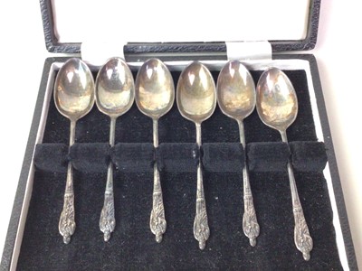 Lot 558 - SET OF SIX ELIZABETH II SILVER APOSTLE TEASPOONS