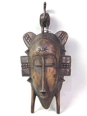 Lot 563 - IVORY COAST, AFRICAN SENUFO TRIBE KPELIE FACE MASK