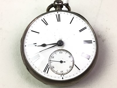 Lot 521 - SILVER POCKET WATCH