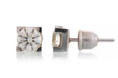 Lot 765 - PAIR OF DIAMOND EARRINGS