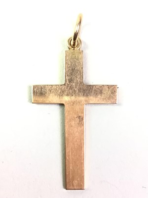 Lot 188 - GOLD CROSS PENDANT