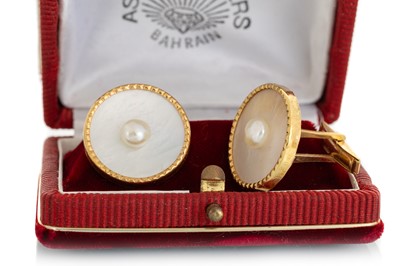 Lot 770 - PAIR OF MIDDLE EASTERN CUFFLINKS