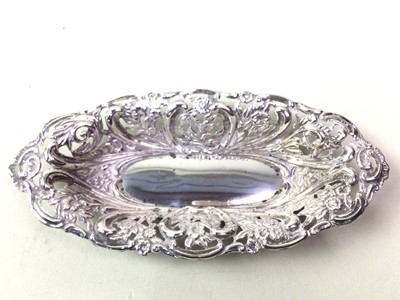 Lot 677 - SILVER OVAL BON BON DISH