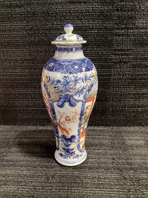 Lot 1440 - 18TH CENTURY CHINESE 'MANDARIN' LIDDED VASE