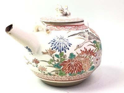 Lot 679 - JAPANESE SQUAT POTTERY TEAPOT AND COVER