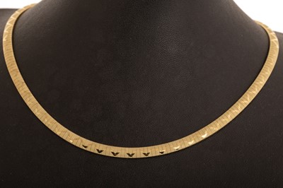 Lot 446 - ITALIAN NECKLET