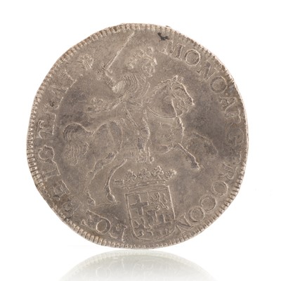 Lot 94 - SILVER DUCATON FROM THE SHIPWRECK OF THE DE LIEFDE DATED 1711