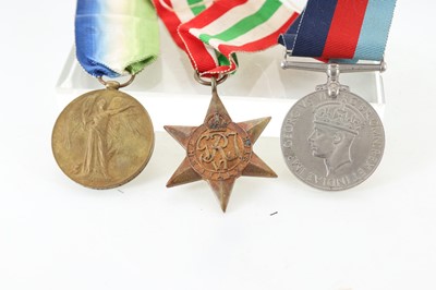 Lot 253 - WWI SERVICE MEDAL PAIR