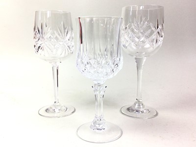 Lot 720 - LARGE GROUP OF GLASSWARE