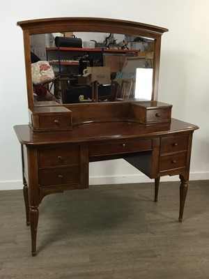 Lot 613 - MAHOGANY DRESSING TABLE